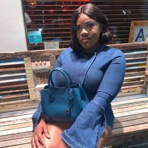 Meet your Posher, Havagaye